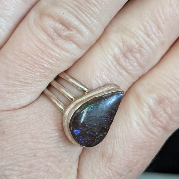 Natural Ammolite, 925 Silver Ring, size 10 - Picture 11 of 12